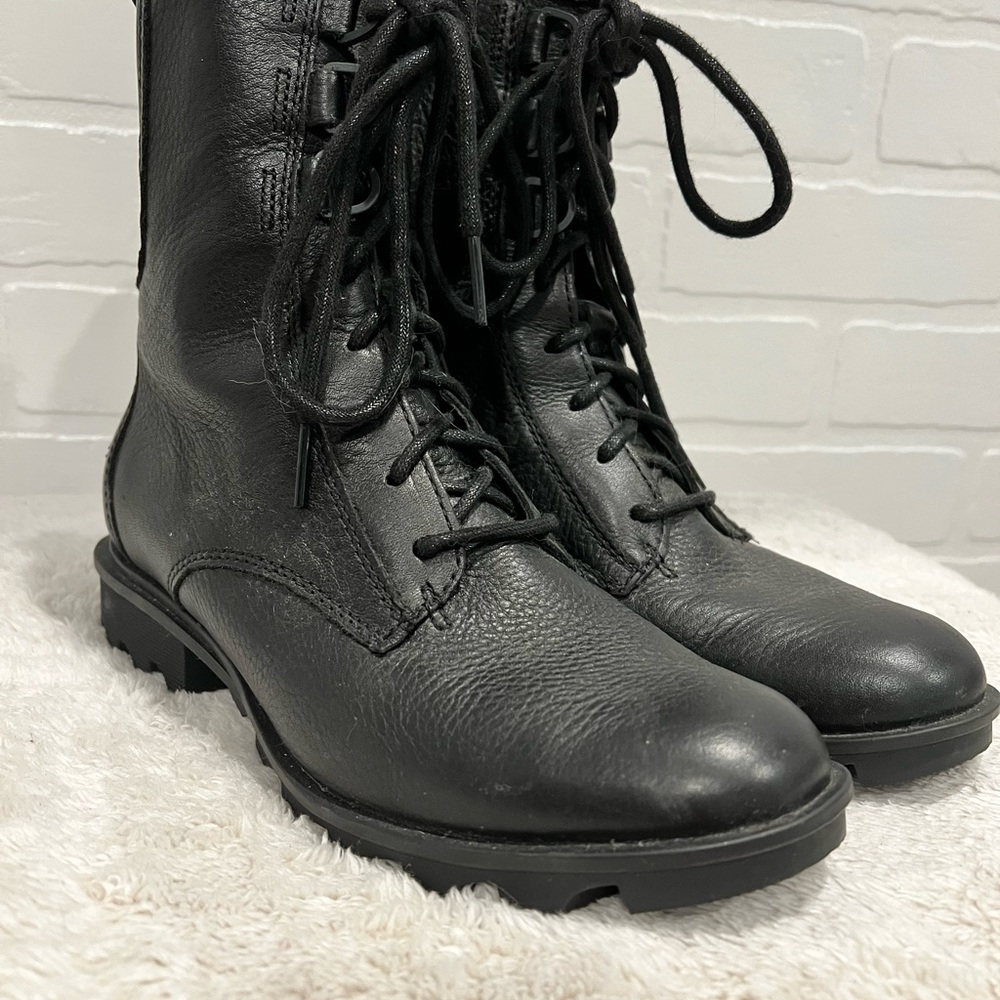 SOREL Women’s Black Lennox Lace Up Combat Boot